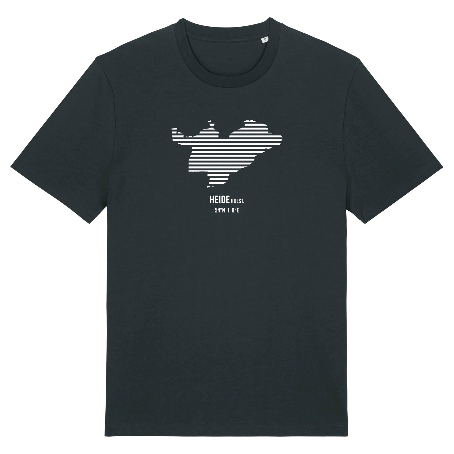 Schwarzes Unisex T-Shirt mit Rundhalsausschnitt. Auf der Brust ist in weißen Streifen der Umriss von Heide. Darunter steht Heide 54° N und 9° E. Die Farbe vom T-Shirt heißt Black.