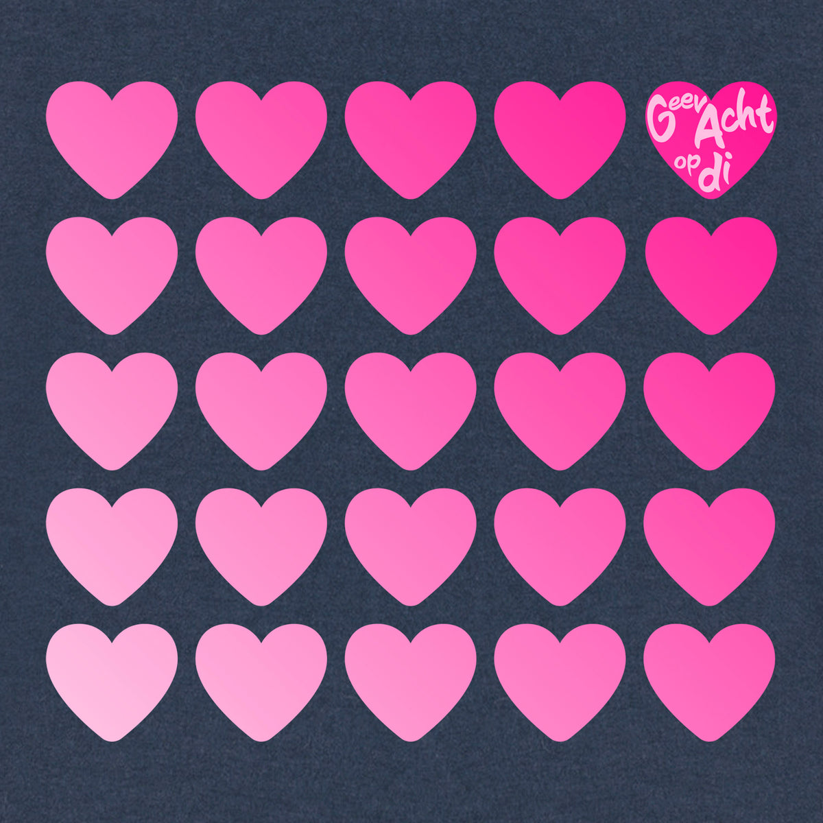 Ansicht aus der Pinktober Kollektion mit Herz Motiv. In dem erz steht auf Plattdeutsch der Spruch Geev Acht op di.