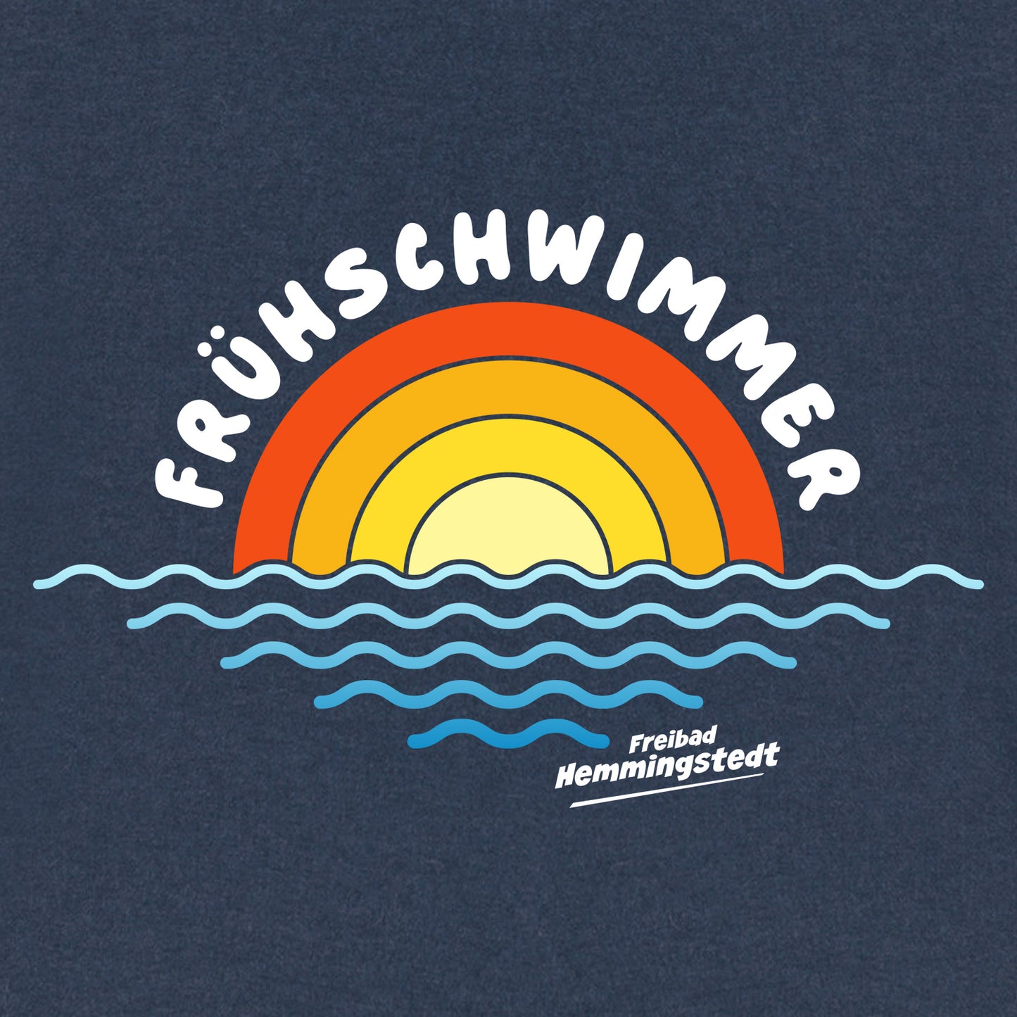 Detailansicht Motiv Frühschwimmer auf dunklem T-Shirt.