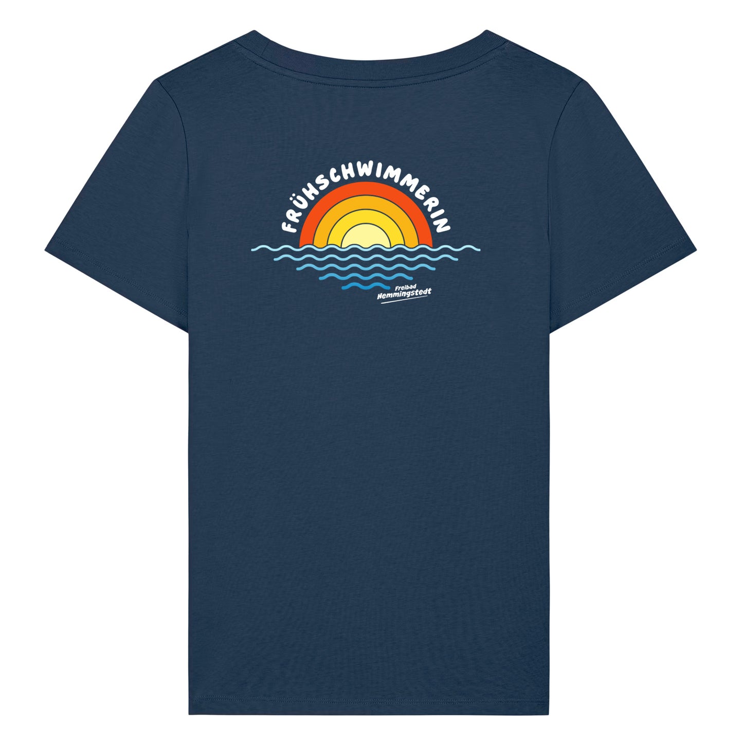 Dunkelblaues Damen T-Shirt mit Rundhalsausschnitt. Auf dem Rücken ist das Motiv Frühschwimmerin vom Freibad Hemmingstedt zu sehen. 